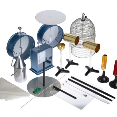 //cdn.labbox.ru/site-2375/komplekt-priborov-dlya-opytov-po-ehlektrostatike-demonstraci/IMG_2735.jpg