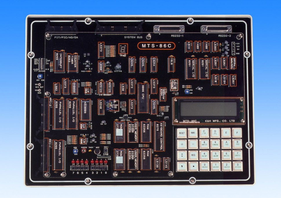 //cdn.labbox.ru/site-2375/product/mts-86s-stend-dlya-izucheniya-mikroprocessora-8086/MTS-86C7k.jpg MTS-86С Стенд для изучения микропроцессора 8086