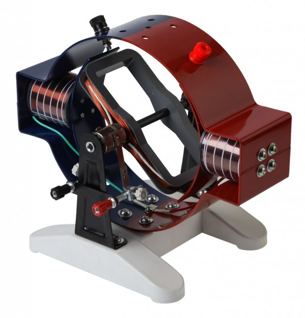 Машина электрическая обратимая (двигатель-генератор)